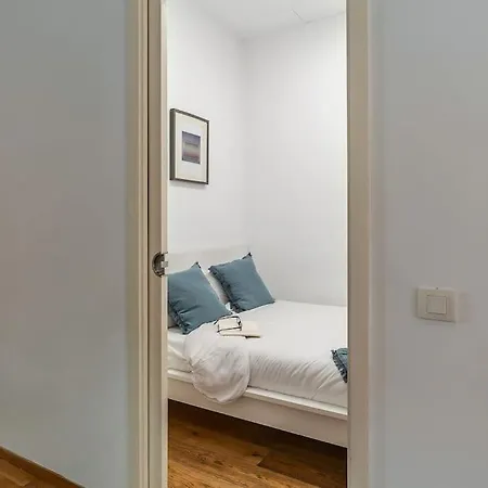 Canela Homes Light Appartamento Barcellona