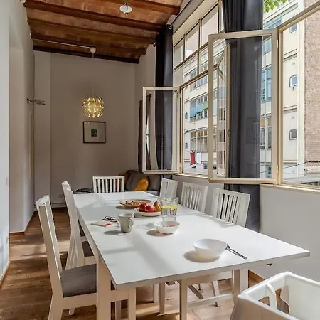 Canela Homes Light