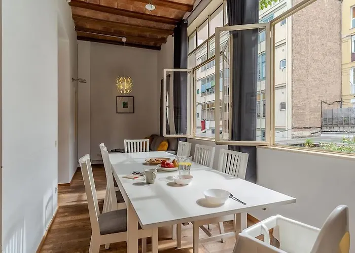 Canela Homes Light