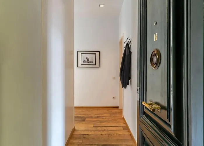 Canela Homes Light * Barcelona